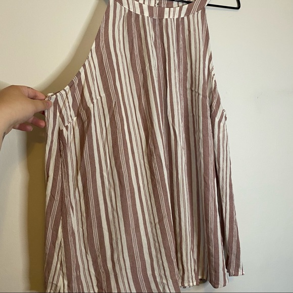 ✨torrid mauve stripe goddess high neck tank top✨ - Picture 3 of 6